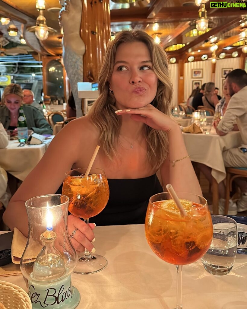 Alissa Skovbye Instagram - Italian summer💌