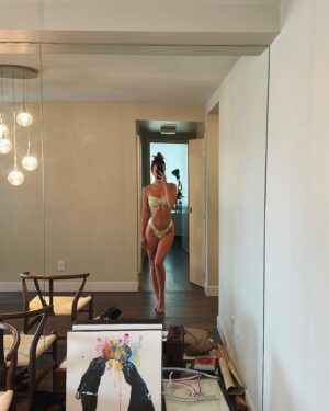 Alissa Skovbye Instagram - 🫶🏻