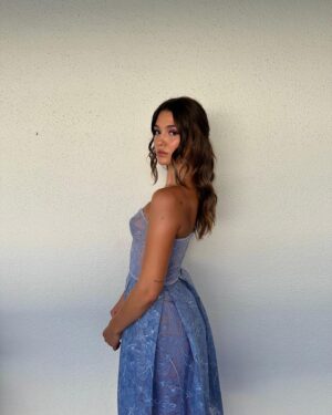 Alissa Skovbye Instagram - a few more because @josephchase , @fabiolamakeup and @nadinemerabi made me feel like a princess✨