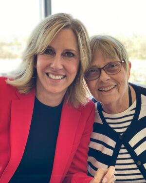 Alisyn Camerota Instagram - Mom and me, through the years, with my other beloved (god/grand) mothers. Happy Mother Day one and all — however you define that role. ❤️🌸🪻🌺🌼