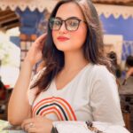 Aliya Naaz Instagram - The girl who use to bully me in high school🏫 just asked me, what my skincare routine is. Imma tell her 😒 St louis apricot scrub 😉😜 . . . . . . . . #mood #happy #sassyquotes #love #beyou #loveyourself #grateful #graditude #artjunagoa #anjunagoa #bagabeach #goa #goadiaries #exploregoa #exploreindia #exploremumbai #casualstyle #likesforlike #followforfollowback #sfs #actor #instantbollywood #bandrawest #mumbai #mumbaiblogger #mumbaicafe #positivevibes #casual #panjimgoa #panjim
