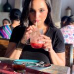 Aliya Naaz Instagram - Sipping my watermelon juice and watching karma taking care of people who hurt me 🍉💯 . . . . #oldschoolquotes #instagram #instagood #lifestyle #karma #black #sunkissed #sunnyday #goa #goan #brittosgoa #bagabeach #exploregoa #goadiaries #mumbai #mumbaikar #bandrawest #aliya #instantbollywood #instadaily #sfs #delhi #kolkata #indiangirls #goaparty #mumbaigirl
