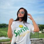 Aliya Naaz Instagram - Live 🕊 . . . #aliyanaaz #whiteshirt #indianactress #bollywoodactress #indianactresshot #tollywoodhotactress #pollywoodartists #chandigarh #mumbaigirls #mumbaiairport #vistara #bandraworlisealink #actresshot #atrangitv #flightview #indianairlines #colorstv #starplus #mohali #zeepunjabi #dangaltv #chandigarhgirls #sonakshisinhahot