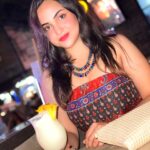 Aliya Naaz Instagram - One day all the people who didn’t believe you will tell others how they met you 💯❤️ . . . . . #quotesaboutlife #graditude #grateful #loveyourself #happiness #aliya #indian #popular #popularhashtags #hashtag #mumbai #mumbaikar #mumbaigirls #indiangirl #bollywood #instantbollywood #pinkvilla #instagram #girl #casualstyle #beachstyle #glowup #goa #northgoa #cafecapetown #titoslane #bonggirl #goodtimes #siliguri #location