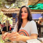 Aliya Naaz Instagram - When love is not madness it is not love❤️ 📍@artjunagoa . . . . . . #captions #white #vibes #love #happiness #whitetee #artjuna #anjunabeach #artjunagoa #cafe #exploregoa #goa #goan #travelgoa #bagabeach #anjuna #mumbai #sfs #grateful #indiangirl #mumbaigirl #delhigirls #popularhashtags #hashtag #sfstyle #instantbollywood #indianblogger #pinkvilla #tellycelebs #trendingnow