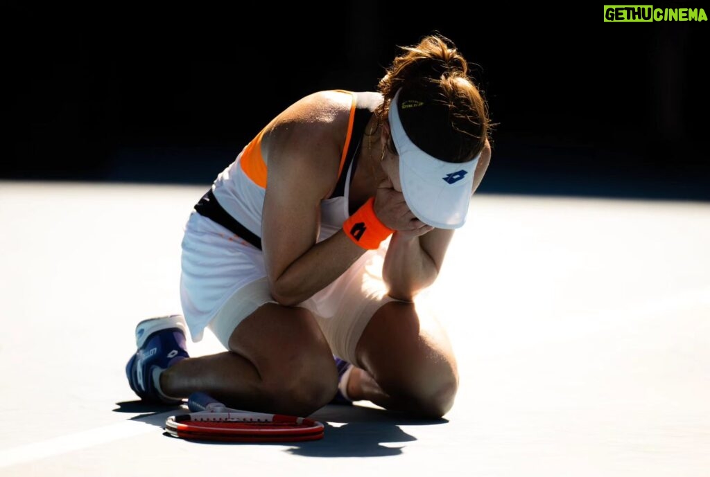 Alizé Cornet Instagram - If this Australian Open was to be my last one, I can't help but look back on everything that Australia has meant for me throughout my career : - The beginning of this incredible streak of Grand Slam participations in 2007 (2) - My first 4th round in GS in 2009 and my first (and only) quarter final in 2022 (3,4) - A WTA title in Hobart in 2016 (5) - The wins in Hopman Cup in 2014 (6) and in Fed Cup in 2019 (7) So many intense memories that will always connect me in a special way to this country. Playing on the courts of Melbourne Park has been an honor and a thrill, and I was lucky enough to experience it 19 times ! The atmosphere there is almost unmatchable. Feeling a bit blue right now, but there is also so much to be happy about. It was a hell of a love story mate. Thank you 🥲💙