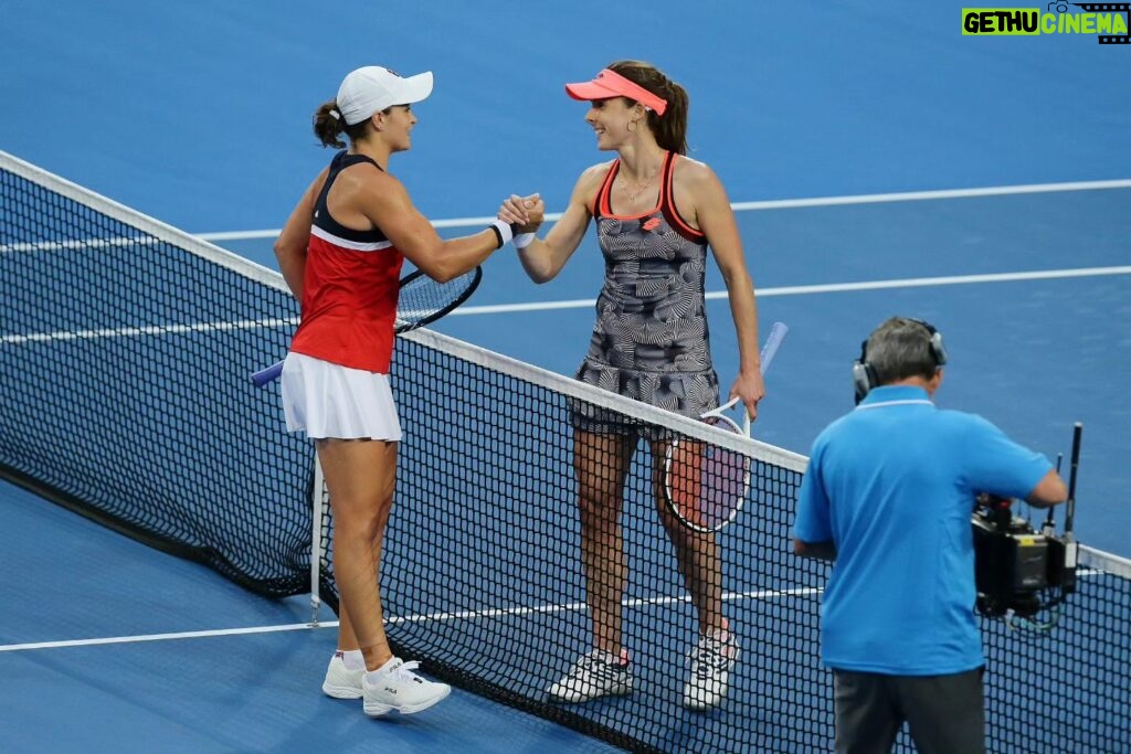 Alizé Cornet Instagram - If this Australian Open was to be my last one, I can't help but look back on everything that Australia has meant for me throughout my career : - The beginning of this incredible streak of Grand Slam participations in 2007 (2) - My first 4th round in GS in 2009 and my first (and only) quarter final in 2022 (3,4) - A WTA title in Hobart in 2016 (5) - The wins in Hopman Cup in 2014 (6) and in Fed Cup in 2019 (7) So many intense memories that will always connect me in a special way to this country. Playing on the courts of Melbourne Park has been an honor and a thrill, and I was lucky enough to experience it 19 times ! The atmosphere there is almost unmatchable. Feeling a bit blue right now, but there is also so much to be happy about. It was a hell of a love story mate. Thank you 🥲💙