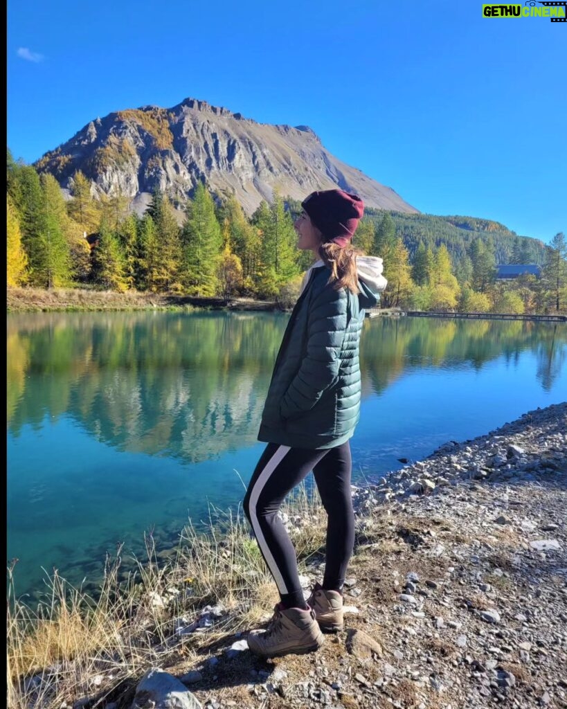 Alizé Cornet Instagram - Ne jamais perdre des yeux l'essentiel ⛰️🌱🍁🌳🍂🌍 Mercantour mon amour 💚 L'une des plus belles randonnées qu'il m'ait été donné de faire 🙏 #mercilavie