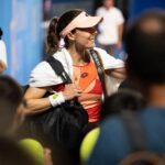 Alizé Cornet Instagram - Quel immense bonheur de jouer ce premier jour de @hopmancup avec mon ami @richardgasquet34 et de ramener cette première victoire pour la France 💪🇨🇵 Et tout ça sur les courts de mon club devant un public au rendez-vous 😍🥹🙏 #IssaNissa A tout à l'heure pour notre deuxième match contre la Suisse où nous essayerons de gagner notre place en finale ! ✊️