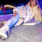 Alla Mikheeva Instagram - ⛸️😂