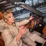 Alla Mikheeva Instagram - Новогодние суетологи! Что за Новый год и без горошка?😂😂😂 #сновымгодом #суета