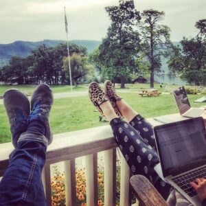 Allison Mack Instagram - Oh so hard at work..... #nourishment #gottalovearockingchair #summerdays