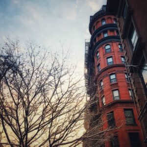 Allison Mack Instagram - I'll be home for Christmas. You can count on me. #holidaylove