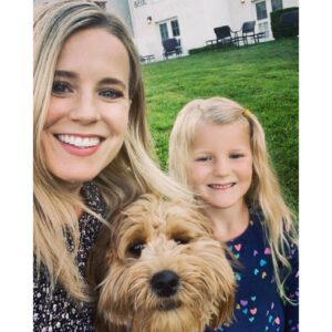 Allison Munn Instagram - Ugh. Dogs are the best. Happy Dog Day. 💘 #nationaldogday