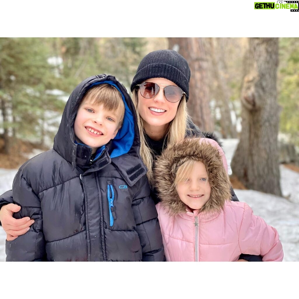 Allison Munn Instagram - After 340 days of quarantining at home in LA, we were downright giddy to spend the last 4 days quarantining in a heavily cloroxed rental at Lake Arrowhead.