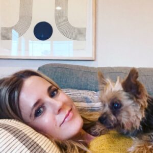 Allison Munn Instagram - Ugh. Dogs are the best. Happy Dog Day. 💘 #nationaldogday