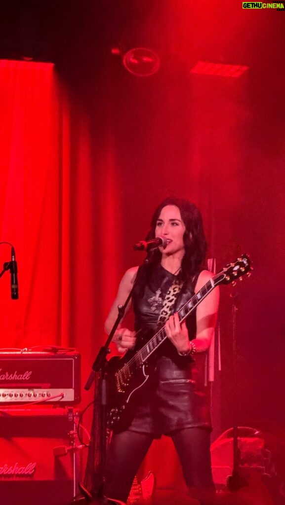 Allison Scagliotti Instagram - Made the blood flow up the walls at @thewhiskyagogo last night. Throw and go with jam buddies @basscrasher @toshajonesdrums and @matt_e_fuller for @ultimatejamnight. Someone tell @officialdanzigverotik and @doylewolfgangvonfrankenstein.