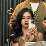 Ally Chiu Instagram - 年前最後一拍 新年快樂 謝謝大家🧧❤️🫶🏻