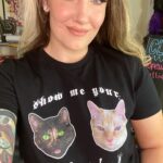 Allysin Kay Instagram – SHOW ME YOUR KITTIES 😻😻

New shirt featuring the real stars of my Twitch: Frida & Dali. 🥰 Proceeds go directly to their treat fund – Link to my Twitch store in my stories & bio 🖤