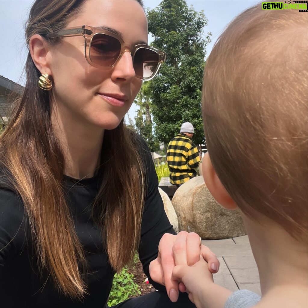 Alona Tal Instagram - The way she grabs hold of my hand…🥰🥰🥰 I love my baby so much!!