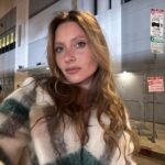 Aly Michalka Instagram - The glam was on point last night & the hair was tousled! (peep the 3 hidden chin zits I managed to cover with @kosas ✨)
