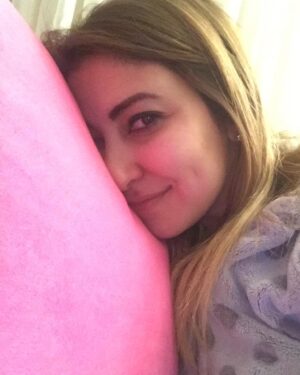 Alyaa Assaf Instagram - U may think u know me ....but u have no idea who i am 😜😜 gd night
