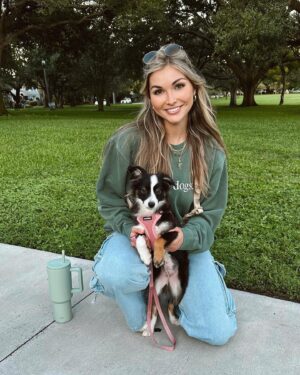 Alyssa Snider Instagram - Perrito 🐶