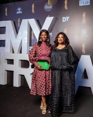 Ama K. Abebrese Instagram - What an amazing night I got to spend at @emyafrica Lagos soirée with my sis @mckinneyhammond.
Congratulations to @kojo_soboh and his amazing team. It was lovely to connect with the legendary @mofedamijo ✨

Photo credit: @twinsdntbeg @swagofafricanews