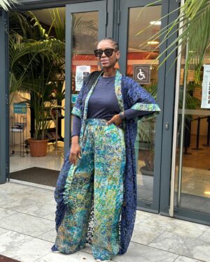 Ama K. Abebrese Instagram - C'est la vie ✨✨

With @krugfilms & @iam_kwakuankomah 

👗 @zakiya.mahama