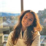 Amaia Aberasturi Instagram - M’agrada el pa amb tomata, el turró, la neu i esquiar ⛷️