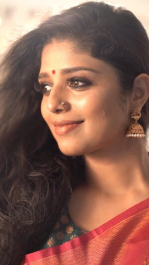 Amala Gireesan Instagram - Thnq @anahata_fashion_boutique for this beautiful saree💖
Saree by @anahata_fashion_boutique 
📷by @prabhuv_ 
MUA BY @devu_nair_ 

#adicttedtothissong #love#alwayashappy