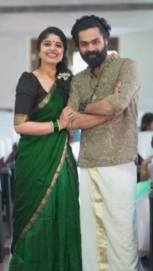 Amala Gireesan Instagram - Mamoooi ❤️❤️❤️
📸 by @akhilagireesan