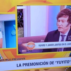 Amalia González Instagram - Hoy lunes era sí o sí para hablar de "ayer"...y también para un poco de autobombo jeje 😉

@empezareldiaoki 
@ciudad_magazine 📺