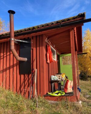 Amalia Holm Bjelke Instagram - Some moments that were a bit extra in my life this October: Two years overdue graduation ceremony at @forsvarshogskolan was nice!! Made me want to come back to do a masters degree. I helped out in the moose hunt with @stinaforlife in Värmland. Took part in an educational field trip to both Riga and Brussels with @folkochforsvar and cool friend @thorgny. Also, we went to see the French masterpiece The Accusation by Yvan Attal! Nuanced film on an ever so current subject matter. I also liked the films Don’t Worry Darling and Triangle of Sadness a lot, Blonde not as much but glad I watched it. To re-watch the epic beloved Gladiator was cool after having read Marcus Aurelius’ Meditations a while back (humble brag). Bought a rug for our home and cannot help but wear too many pieces from the Scylla character wardrobe... Forgot the other things I wanted to write here and the purpose of this app! I am well, hope you are too!
