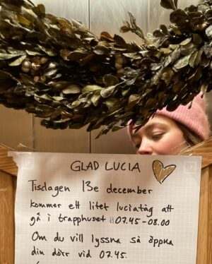 Amalia Holm Bjelke Instagram - Having been a choir child in Sweden I can’t let the 13th of December pass without joining in on some kind of Lucia celebrations. Last year in Vancouver, me and lingo-genius @arlenaguayostewart rehearsed the Lucia song lyric (for days) in the green room on set, brought @ashleynicolewilliams in on the tune and ever eager @sherrylrandall was on top of getting us something resembling Lucia-equipment. The intention was to surprise the crew in the dark factory building (which had excellent acoustics) as we were completing episode 2 of @motherlandtv season 3. But film set logistics are NOT to be screwed with and the risk of our innocent Lucia gimmick ruining anything on that tight schedule was simply not worth it on the day. For another time! This year I’m at home and getting the full experience, as part of a wonderful and tight choir. The duet in the video by me and Maria is a welcoming song as Lucia strides towards us, portrayed gracefully by my friend @nikiblomberg. Joyful moment af. As I’m catching up on Lucia celebrations lost and just hate to see great acoustics not be utilized, I also made a little Lucia-celebration for the neighbors in the 120 year old stairwell of our building on the morning of. (The elevator note says to open your apartment door if you want to hear the Lucia songs). The meaning of Lucia celebrations is to bring light and hope in (literal) dark times. 🕯️ Happy Lucia! 🕯️