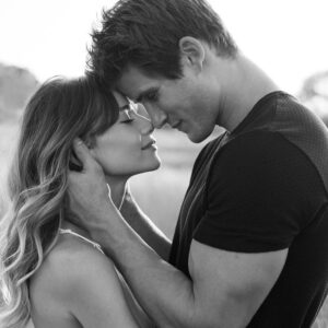 Amanda Leighton Instagram - Our first Valentine’s Day as husband and wife! Happy Valentine’s Day hubby! 😘💋❤️