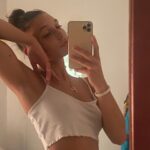 Amanda Campana Instagram - Mi dicono che pubblico poche foto quindi mi sono impegnata, sono tutte uguali lo so, ma che vi devo dire? apprezzate l’impegno grazie, bacini🤟🏻
