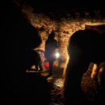 Amanda Owen Instagram – Fair weather ☀️ or foul ❄️ , day 🌞 or night 🌙 there’s tasks to do. 🐴 🐴 
#yorkshire #weather #snow #lantern #day #night #farm #blizzard #horses #animals