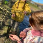 Amanda Owen Instagram – Budding naturalists, botanists, ecologists, ornithologists, hydrologists, geologists.
And farmers. 👩‍🌾 
🌱🌳☘️🪹🪺🦔🌾🌸🌼🦅🐦🐝🕷️🐞
#yorkshire #countryside #outdoors #nature #farm #learning