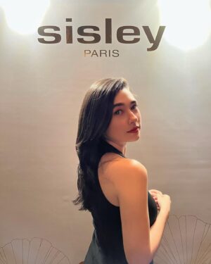 Amanda Rigby Instagram - @sisleyparisofficial #mysisleyparis ✨