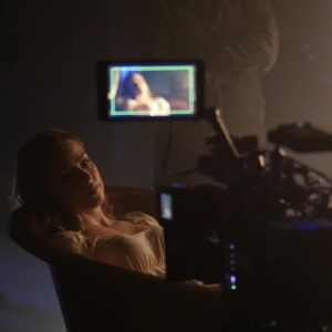 Amanda Schull Instagram - #TBT to exactly 3 years ago today. Lounging in a tub on #12monkeys. It wasn’t exactly a spa day for Cassie if anyone remembers what happened next... 📸: @grossman5779