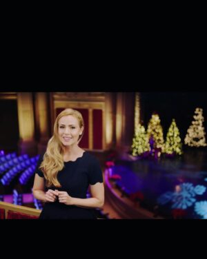 Amanda Schull Instagram - For most of the my life the holiday season meant one thing: Nutcracker. Last year I had a special opportunity to participate in the classic ballet without stuffing a single tootsie into a pointe shoe 🩰. 
It was an honor to narrate Ballet Hawaii’s unique version of The Nutcracker, which has since been Emmy® award-nominated. For my friends in Hawaii, The Nutcracker: A Gift to the Community will be televised for two more nights on December 18th, and 25th on KITV at 7:00 p.m. Aloha and Mele Kalikimaka!🎄
1. Backstage (my happy place. Ps.That’s a mask, not some fancy new-age neckwear)
2. Mid-narration in the gorgeous Hawaii Theater (saying something terribly important, no doubt)
#ballethawaii
#nutcracker
#melekalikimaka 
#thatiskatrinabennettsdress