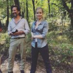 Amanda Schull Instagram - Tonight on #macgyver! I spend time with the lovely @henryiancusick in various distressing situations! 8pm on @cbstv @macgyvercbs • • • #wedontlookconcerned #buttrustmeitsdramatic #thesearebts #bts