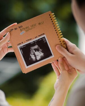 Amander Liew Instagram - First post of 2024 and we’re happy to announce that we are expecting our first child to be arriving in June this year 🥹❤️
⠀
It’s been a rollercoaster of a journey and we’re glad that things are finally stable enough to share with everyone.
Check out the latest video on my channel for updates on how the First Trimester has been for us ✨
⠀
📷: @anaxalbums 
⠀
Will baby be a boy or a girl?
.
.
.
.
#pregnancy #motherhood #pregnancyannouncement #pregnancysg #pregnancylife #pregnancyfashion