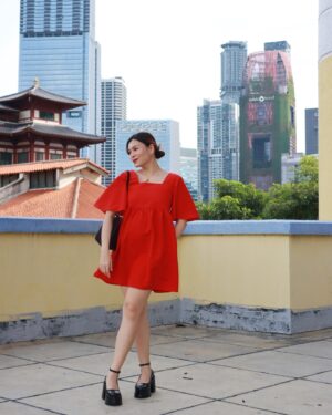 Amander Liew Instagram - It’s not CNY without a CNY #ootd 🧧🍊🍊
How’s everyone’s Chinese New Year so far?
…
Don’t you think my husband did such a great job taking these photos? Hehe
.
.
.
#lovebonitosg #lovebonito #cny2024 #cnyoutfits #valentinesday #valentinesdayoutfit #sgfashion #sgig #sgbeauty