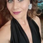 Amaya Forch Instagram - Emocionada, agradecida, sorprendida, feliz, querida, acompañada, esperanzada, abrazada, celebrada, reconocida, premiada. Gracias !