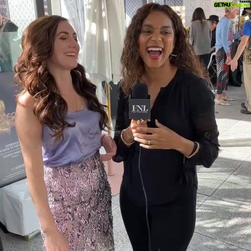 Amber Martinez Instagram - Live interview with @amber_martinez_official at the @gurusmagazine Oscars gifting suite at the @godfreyhotelhollywood #oscars #gift #hollywood