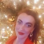 Amber Martinez Instagram - 11/29/23: Opening Night of "Love Actually Live", at The Wallis Annenberg😎🎤🎶 😊#ambermartinez #loveactually #holidays #redcarpet #christmastree #lights #ambermartinezvideo #ambermartinezreel #ambermartinezreels #ambermartinezedits #red #celebrate #redsuit