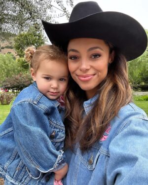 Amber Stevens West Thumbnail - 4.9K Likes - Top Liked Instagram Posts and Photos