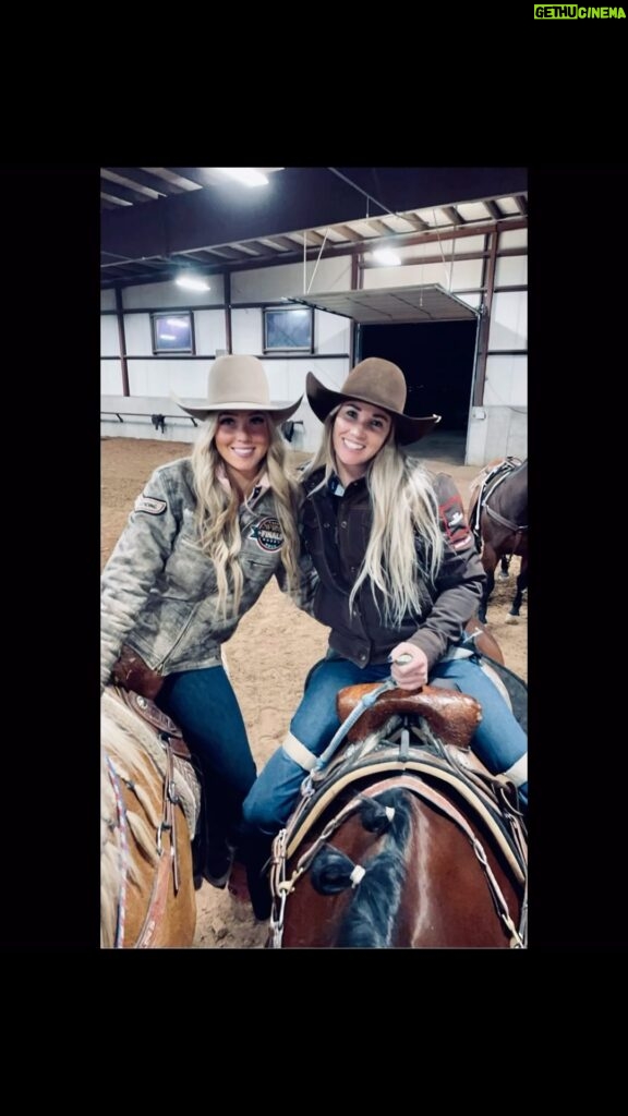 Amberley Snyder Instagram - 🩵 Sister, I have watched you since you were 6 years old work at this sport. I have seen you win, lose, learn and progress through all the years! It seems surreal college rodeo is coming to an end, but I know you will set new goals and continue to strive for the next level. I am so proud of all you do and the person you have grown to be both inside and out of the arena! You are capable of more than you know 🫶🏻 love, Am 🩵 #amberleysnyder #autumnsnyder #walkriderodeo